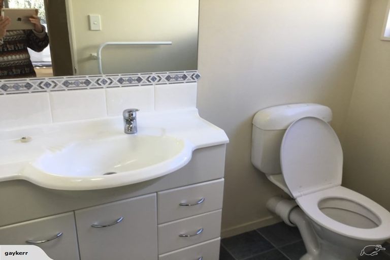 Photo of property in 13a View Road, Titahi Bay, Porirua, 5022