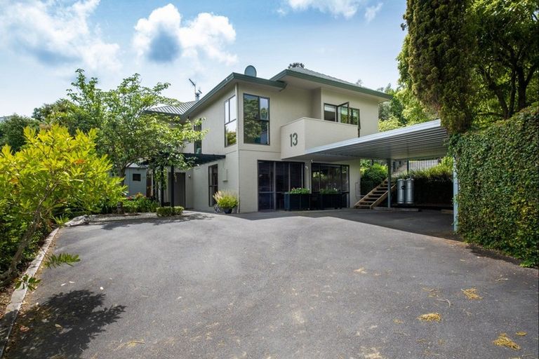 Photo of property in 13 Muritai Crescent, Havelock North, 4130