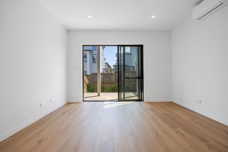 Photo of property in 6/57 Kervil Avenue, Te Atatu Peninsula, Auckland, 0610