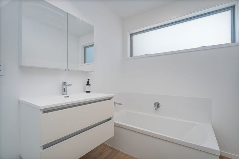 Photo of property in 44 Longreach Drive, Cooks Beach, Whitianga, 3591