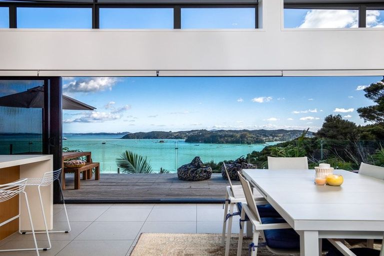 Photo of property in 180 Te Wahapu Road, Russell, 0272