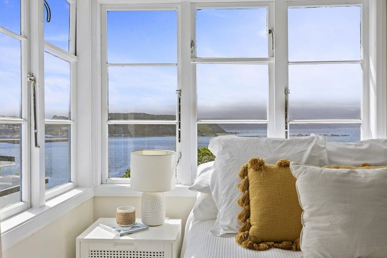 Photo of property in 93 View Road, Houghton Bay, Wellington, 6023