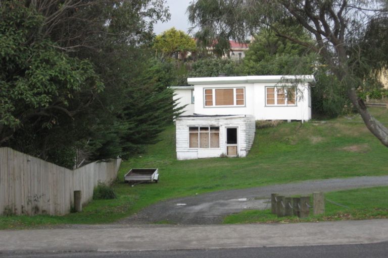 Photo of property in 10 Alexander Road, Raumati Beach, Paraparaumu, 5032