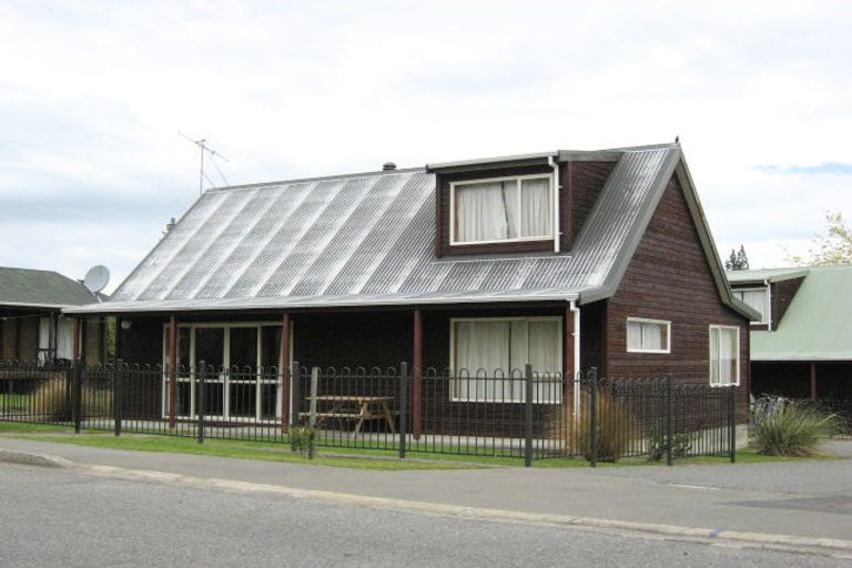 Photo of property in 5a Saint James Avenue, Hanmer Springs, 7334