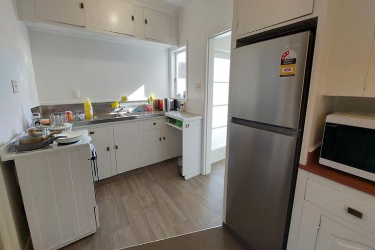 Photo of property in 24 Stratford Place, Otumoetai, Tauranga, 3110