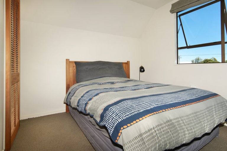 Photo of property in 79 Queen Street, Westport, 7825