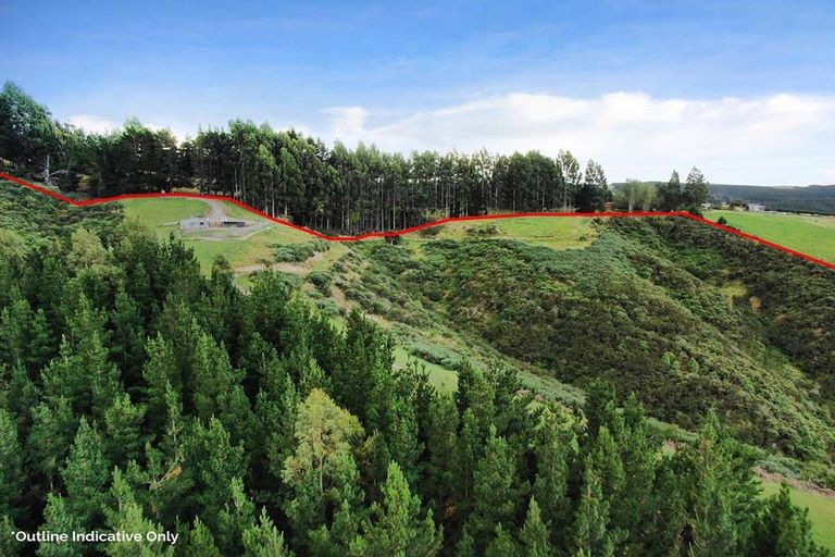 Photo of property in 109 Mckendry Road, Woodside, Outram, 9074