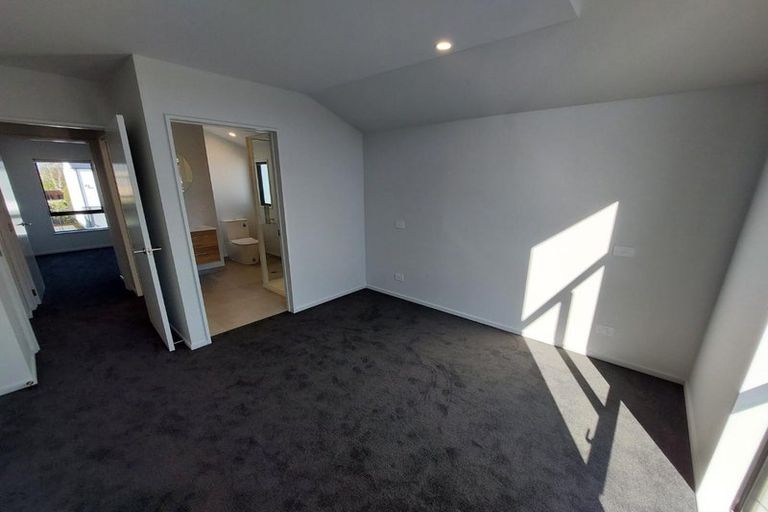 Photo of property in 1/302 Fitzgerald Avenue, Christchurch Central, Christchurch, 8013
