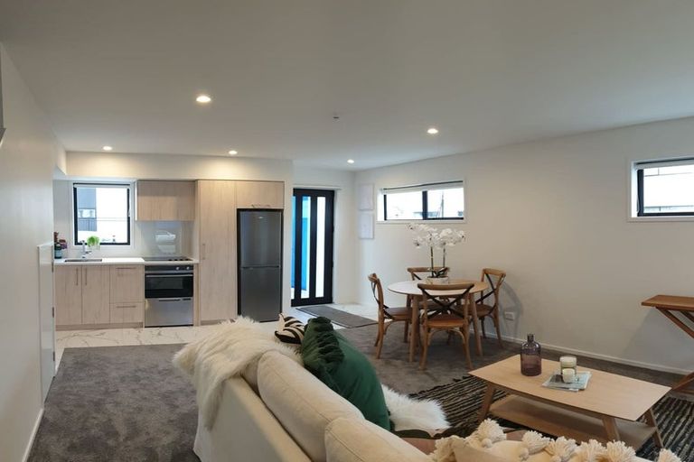 Photo of property in 2/550 Barbadoes Street, Edgeware, Christchurch, 8013