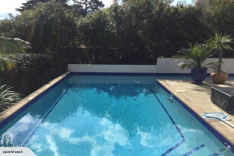 Photo of property in 44b Rame Road, Greenhithe, Auckland, 0632