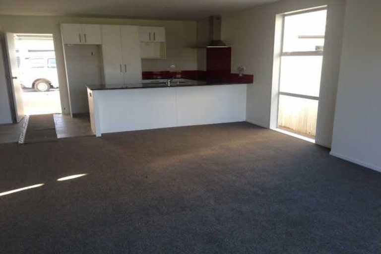 Photo of property in 57 Phar Lap Crescent, Takanini, 2112