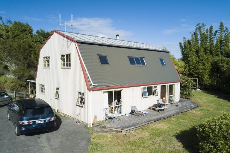 Photo of property in 26 Taipa View Road, Taipa, 0483