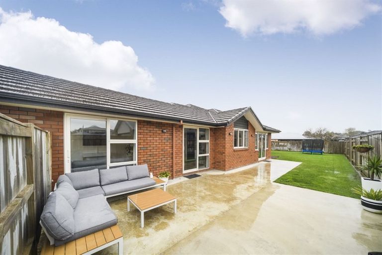 Photo of property in 32 Oak Crescent, Ashhurst, 4810