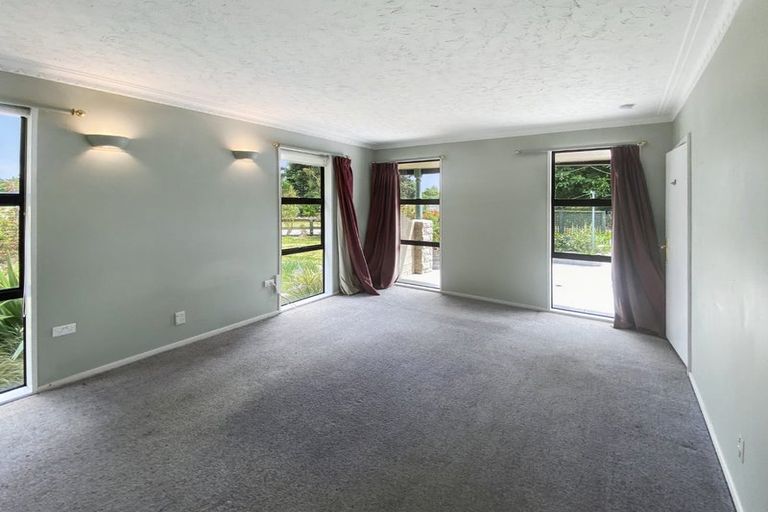 Photo of property in 12 Bowen Street, Southbridge, 7602