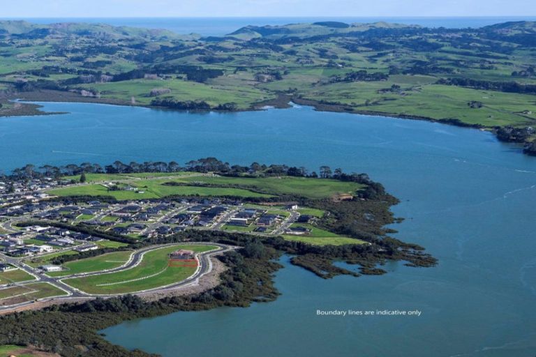 Photo of property in 38 Omahuru Road, Glenbrook, 2681