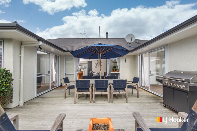 Photo of property in 54 Silverstream Drive, Mosgiel, 9024