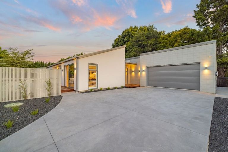 Photo of property in 11 Jardine Place, Marshland, Christchurch, 8051