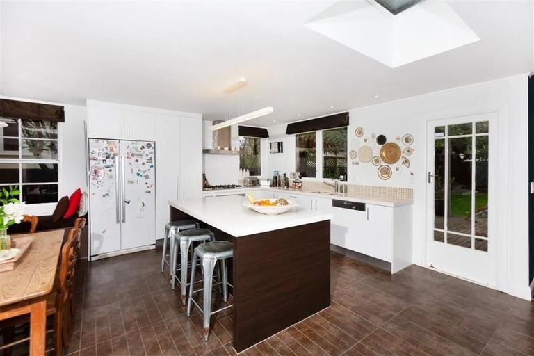 Photo of property in 24 Francis Street, Grey Lynn, Auckland, 1021