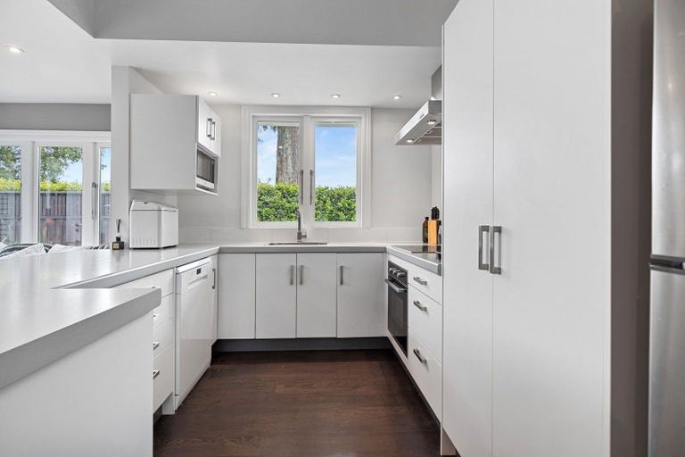 Photo of property in 2 Botanical Road, Tauranga South, Tauranga, 3112