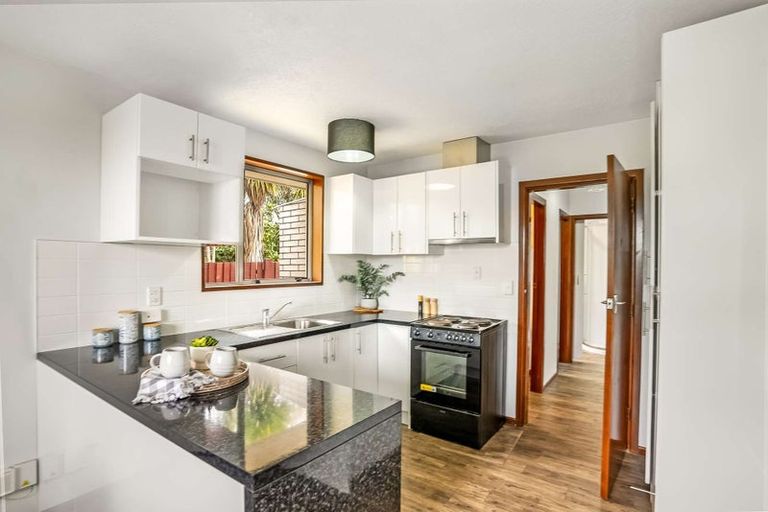 Photo of property in 1/89 Epsom Road, Sockburn, Christchurch, 8042