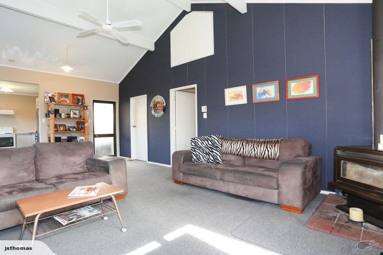 Photo of property in 44 Whiting Crescent, Greenmeadows, Napier, 4112