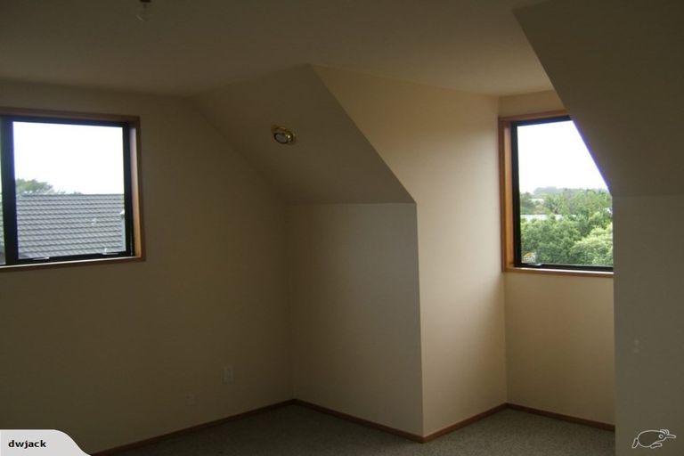 Photo of property in 381 Harewood Road, Bishopdale, Christchurch, 8053