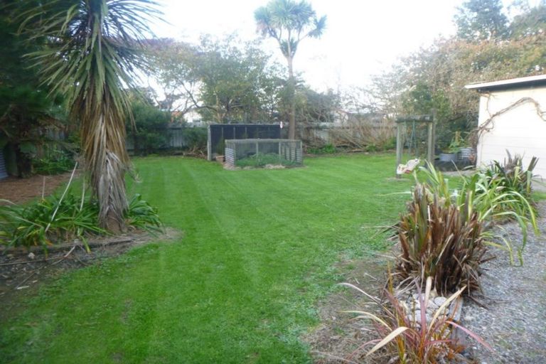 Photo of property in 135 Queen Street, Westport, 7825