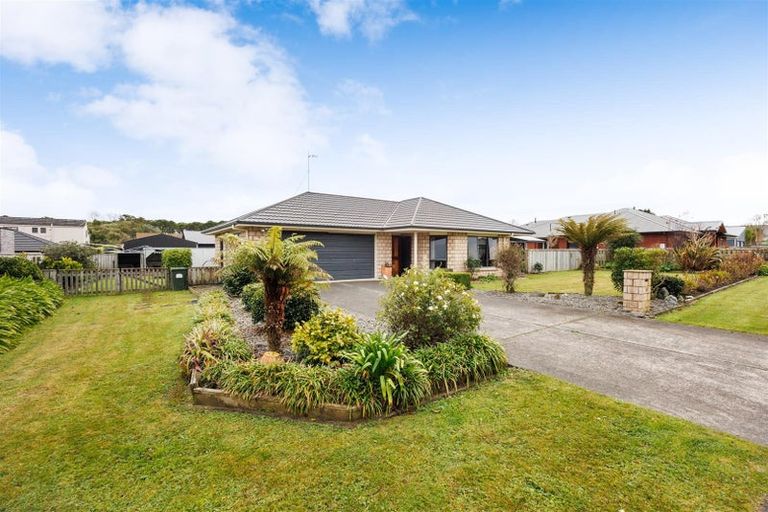 Photo of property in 6 Blennerville Close, Marton, 4710