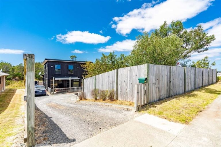 Photo of property in 87 Moir Point Road, Mangawhai Heads, Mangawhai, 0505