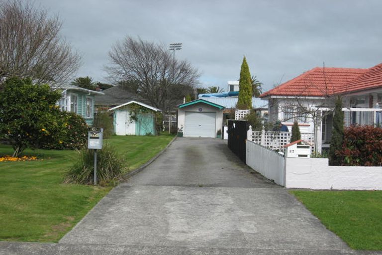 Photo of property in 27a Stanley Street, Levin, 5510
