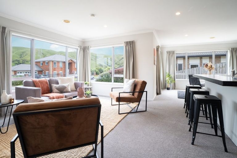 Photo of property in 25 Mauldeth Terrace, Churton Park, Wellington, 6037