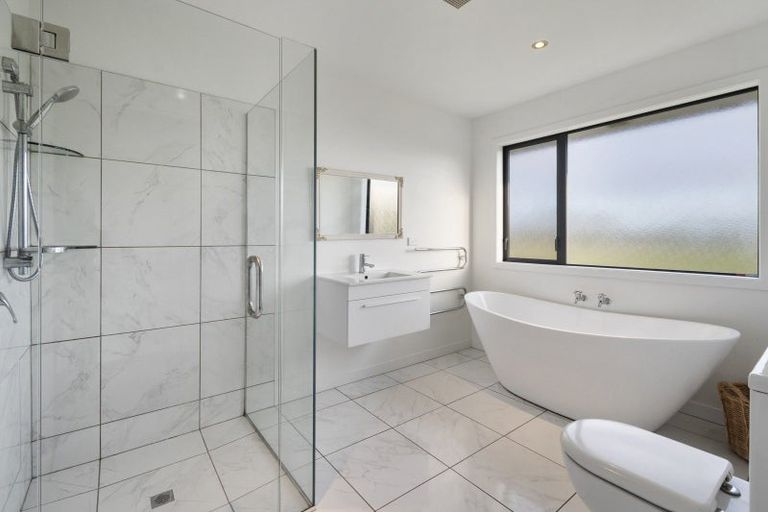 Photo of property in 208 Taipo Road, Rongotea, Palmerston North, 4476