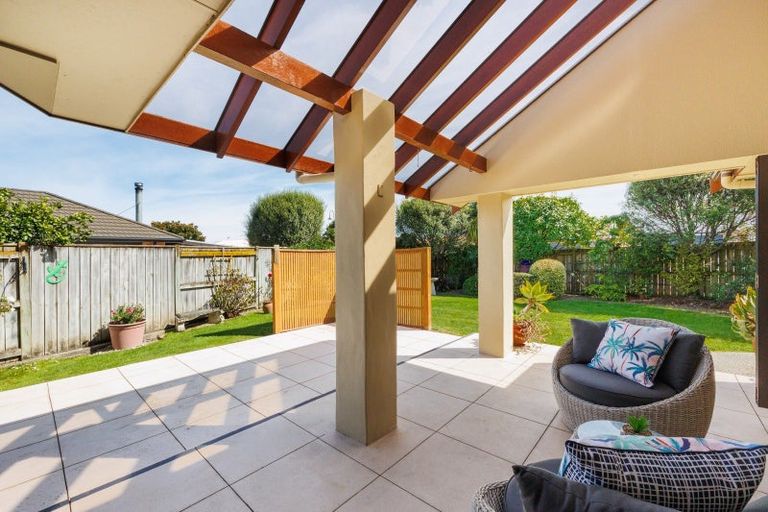Photo of property in 14 Masefield Terrace, Kelvin Grove, Palmerston North, 4414