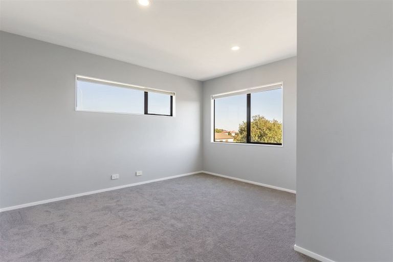 Photo of property in 24 Puma Drive, Golflands, Auckland, 2013