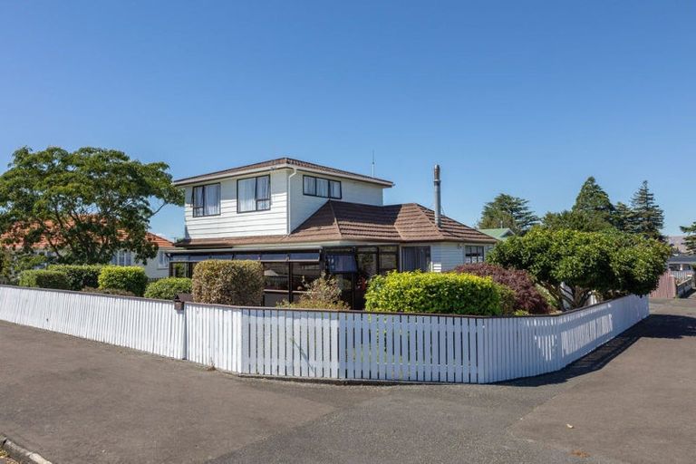 Photo of property in 7 Hunter Street, Dannevirke, 4930