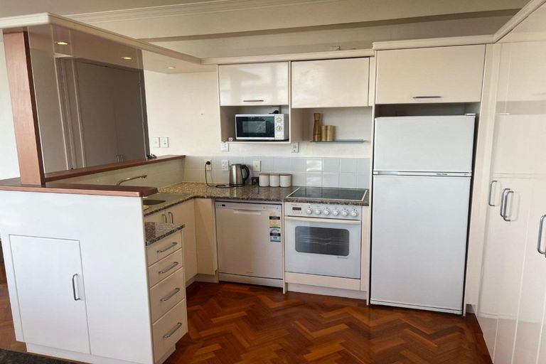 Photo of property in 58/45 Stanley Road, Stanley Point, Auckland, 0624