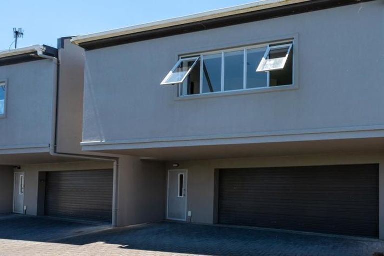 Photo of property in 15b York Street, Glenholme, Rotorua, 3010