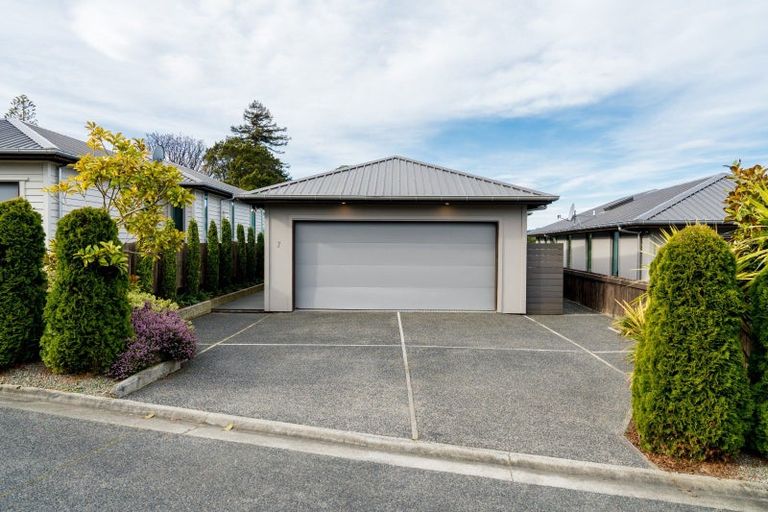 Photo of property in 7 Montecillo Lane, Mornington, Dunedin, 9011