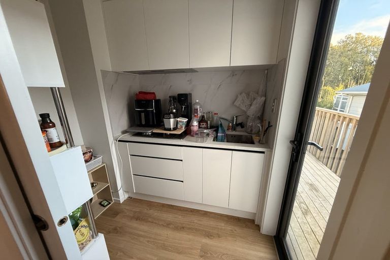 Photo of property in 34a Cassino Street, Bayswater, Auckland, 0622