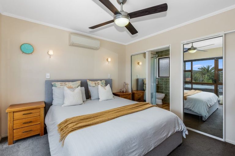 Photo of property in 9 Langwell Place, Papakowhai, Porirua, 5024