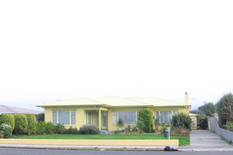 Photo of property in 39 Flanders Avenue, Onekawa, Napier, 4110