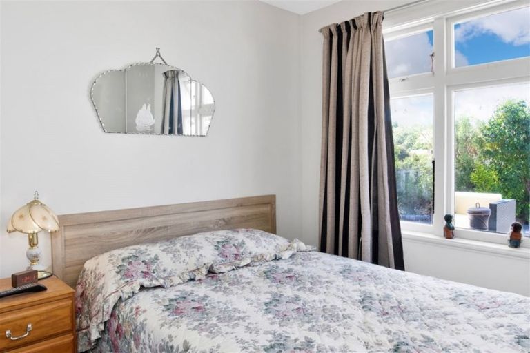 Photo of property in 13 Church Street, Oxford, 7430