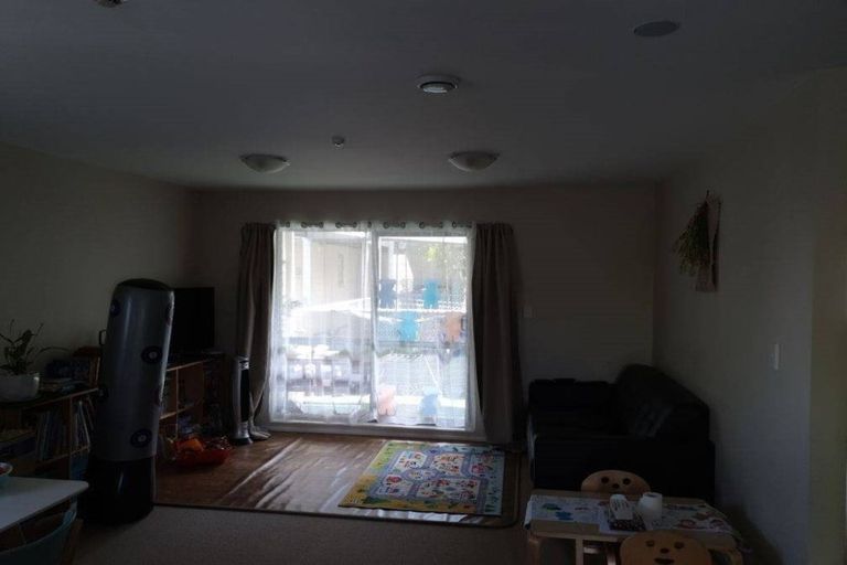 Photo of property in 1f/10 Morning Star Place, Mount Albert, Auckland, 1025