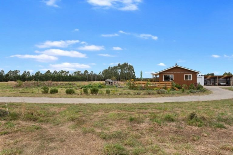 Photo of property in 733 Poyntzs Road, Eyrewell, Rangiora, 7476