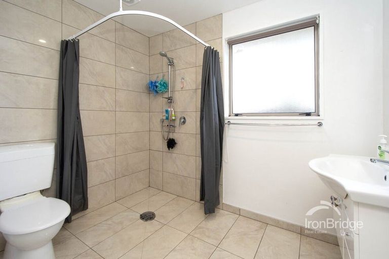 Photo of property in 10 Netley Place, Aranui, Christchurch, 8061