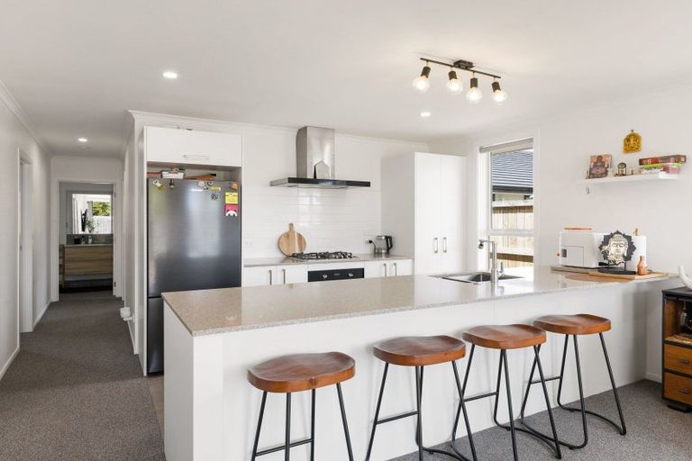 Photo of property in 2/3 Paul Crescent, Fairfield, Hamilton, 3214