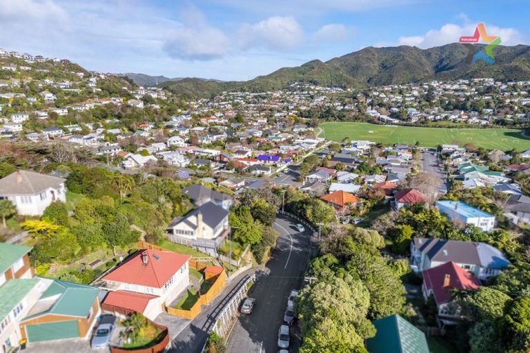 Photo of property in 99 Sunshine Avenue, Karori, Wellington, 6012