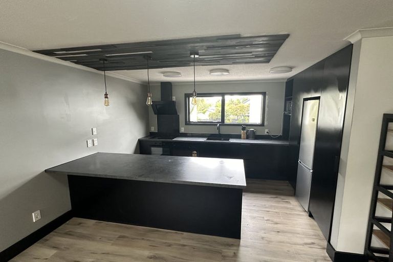 Photo of property in 3/90 Springfield Road, St Albans, Christchurch, 8014