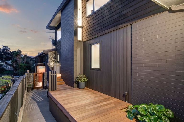 Photo of property in 2/1 Omana Road, Milford, Auckland, 0620