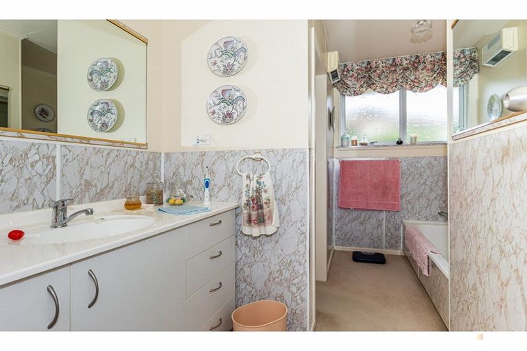 Photo of property in 209a Douglas Street, Highfield, Timaru, 7910